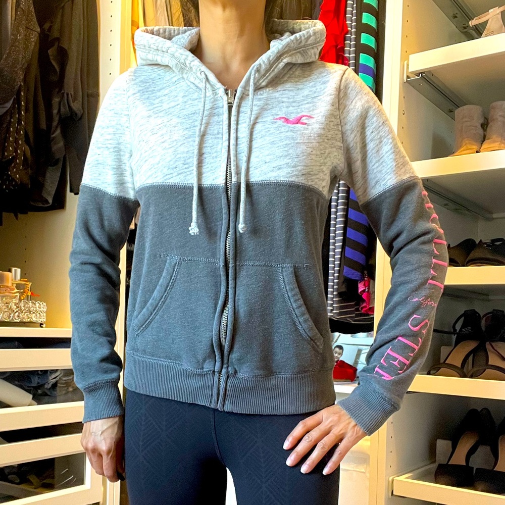Women’s HOLLISTER Surf Full Zip Hoodie Size Small
